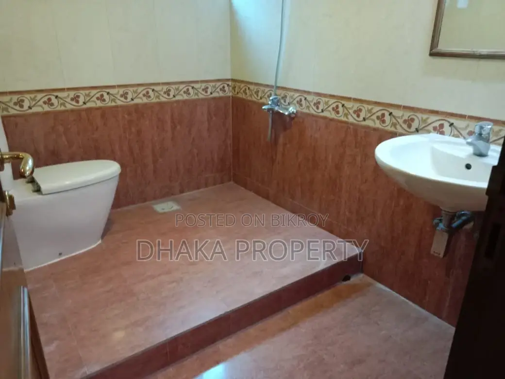 2700sqFt.Wonderful 3Bedroom Full Furnish Apartment Rent at Gulshan
