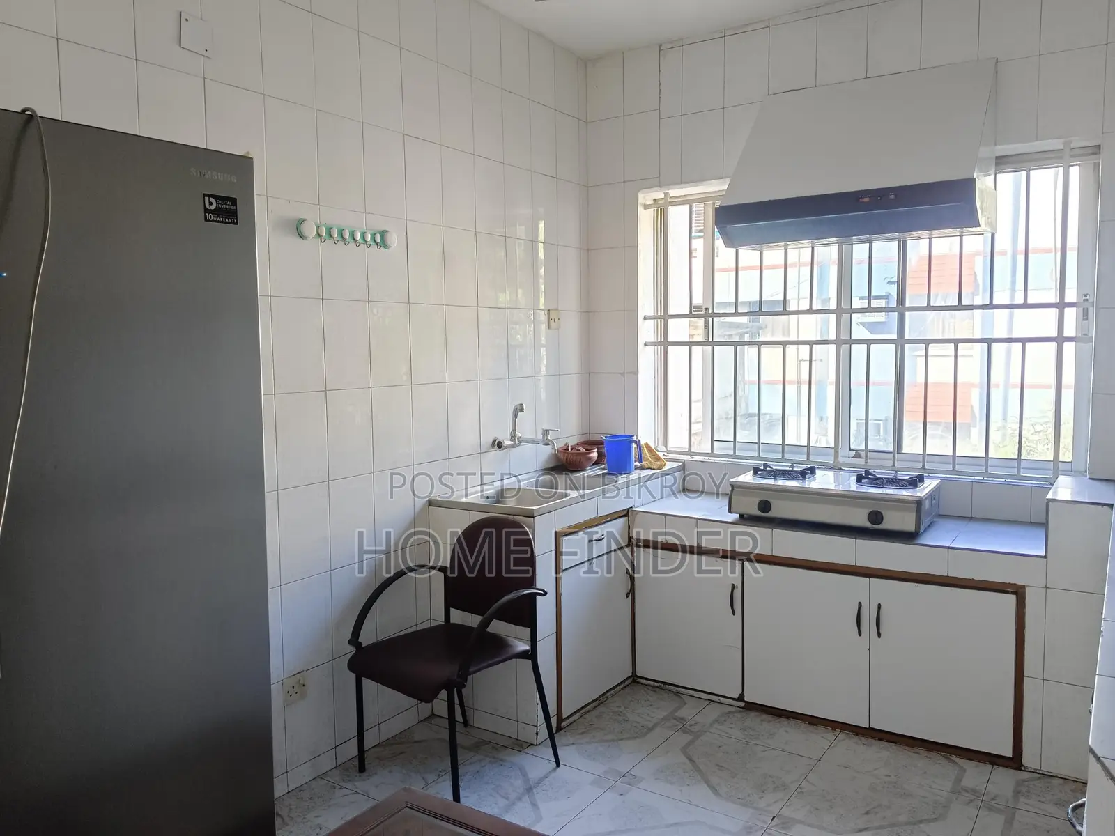 2400 Sqft Un-Furnished Apartment For Rent In Gulshan 1