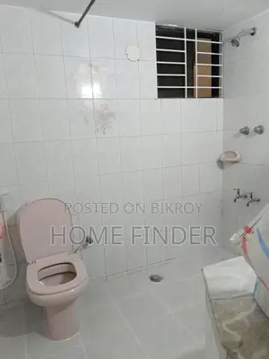 গুলশানে ভালো মানের ২৪০০ বর্গফুটের আন-ফার্নিশড অ্যাপার্টমেন্ট ভাড়ার জন্য