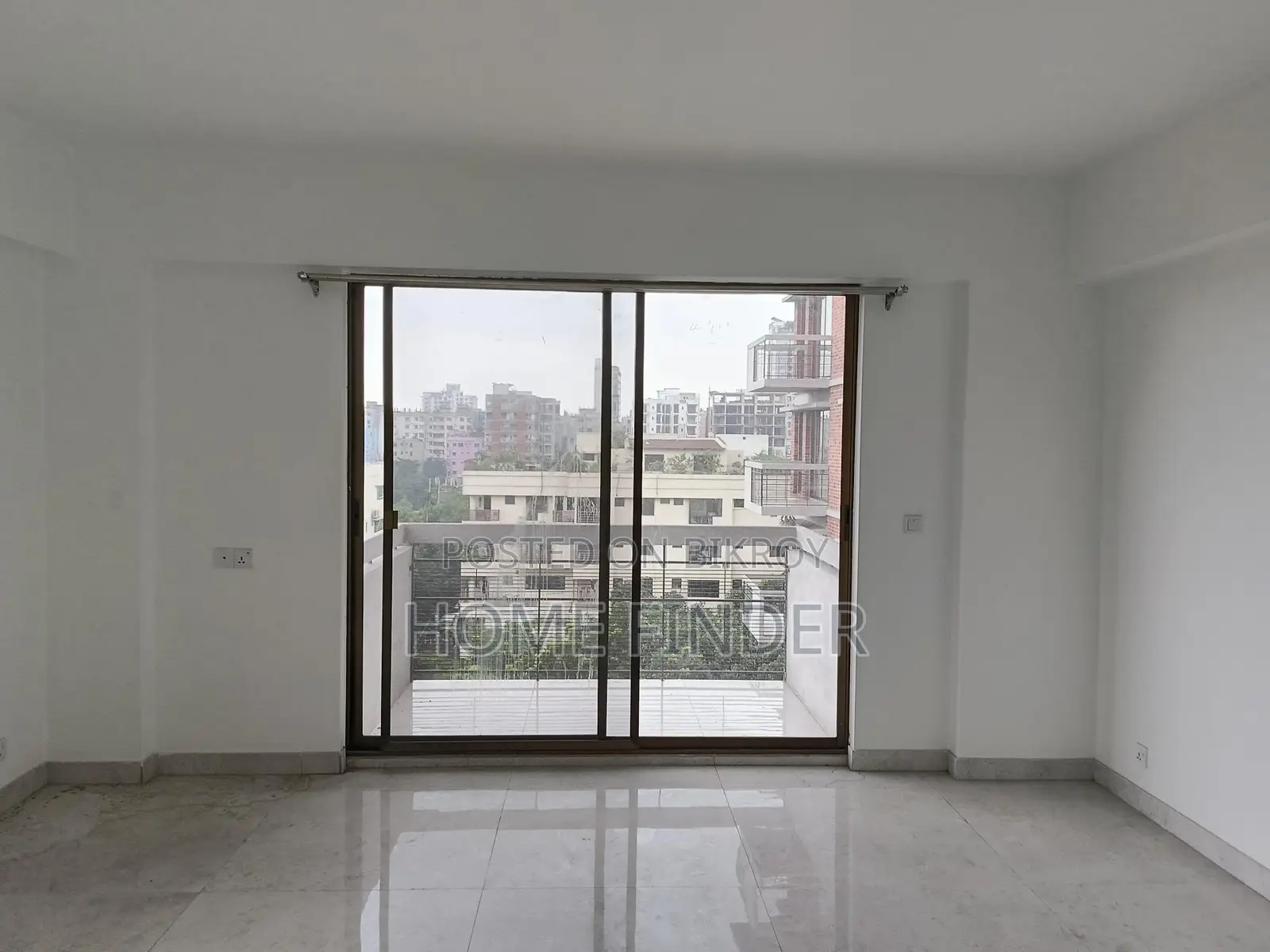 A Nice And Comfortable Apartment Of 3500 Sq Ft Is Up For Rent In Gulshan
