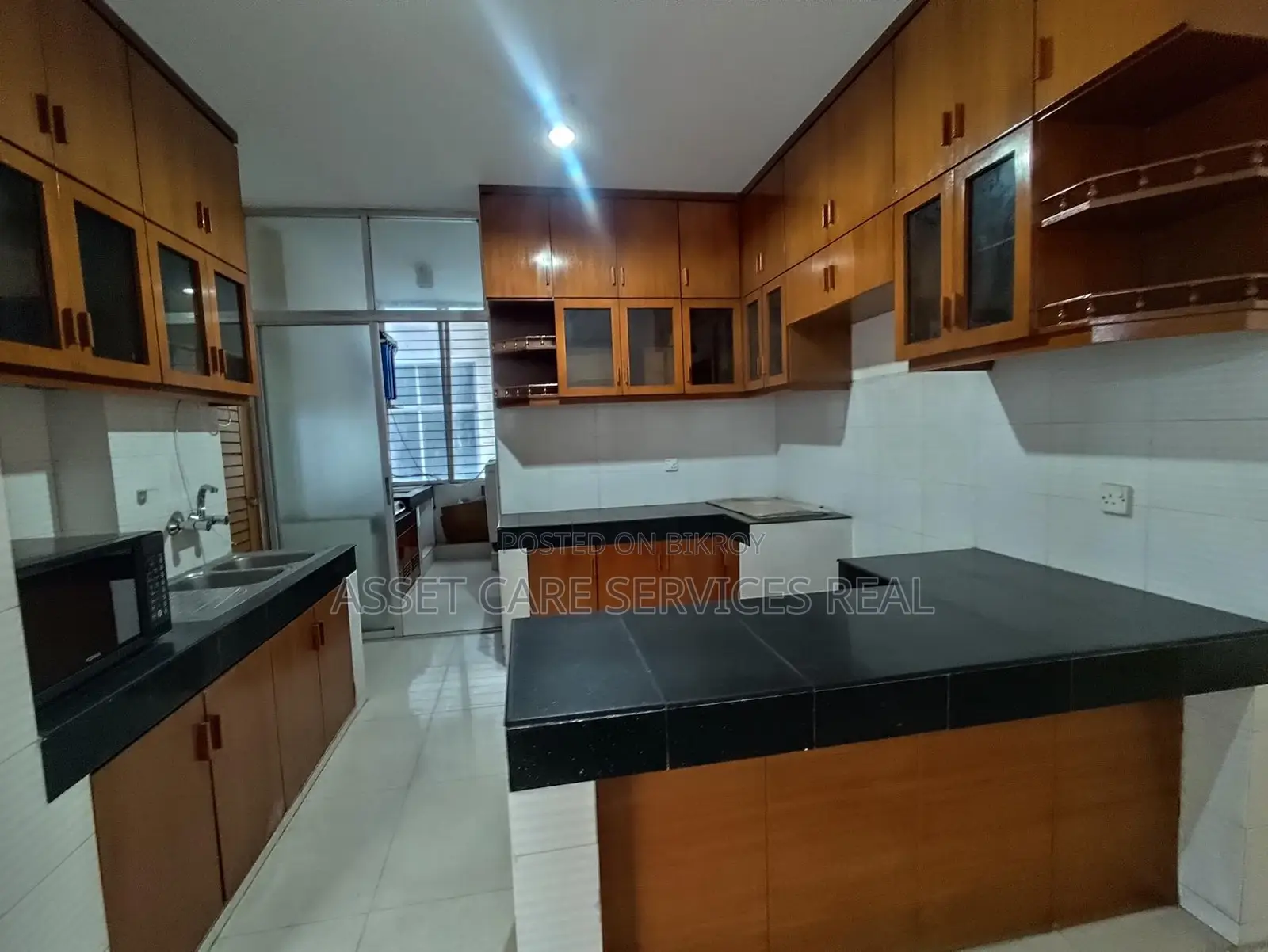 3-Bedroom Fully-Furnished Beautiful Apartment for Rent in South Banani