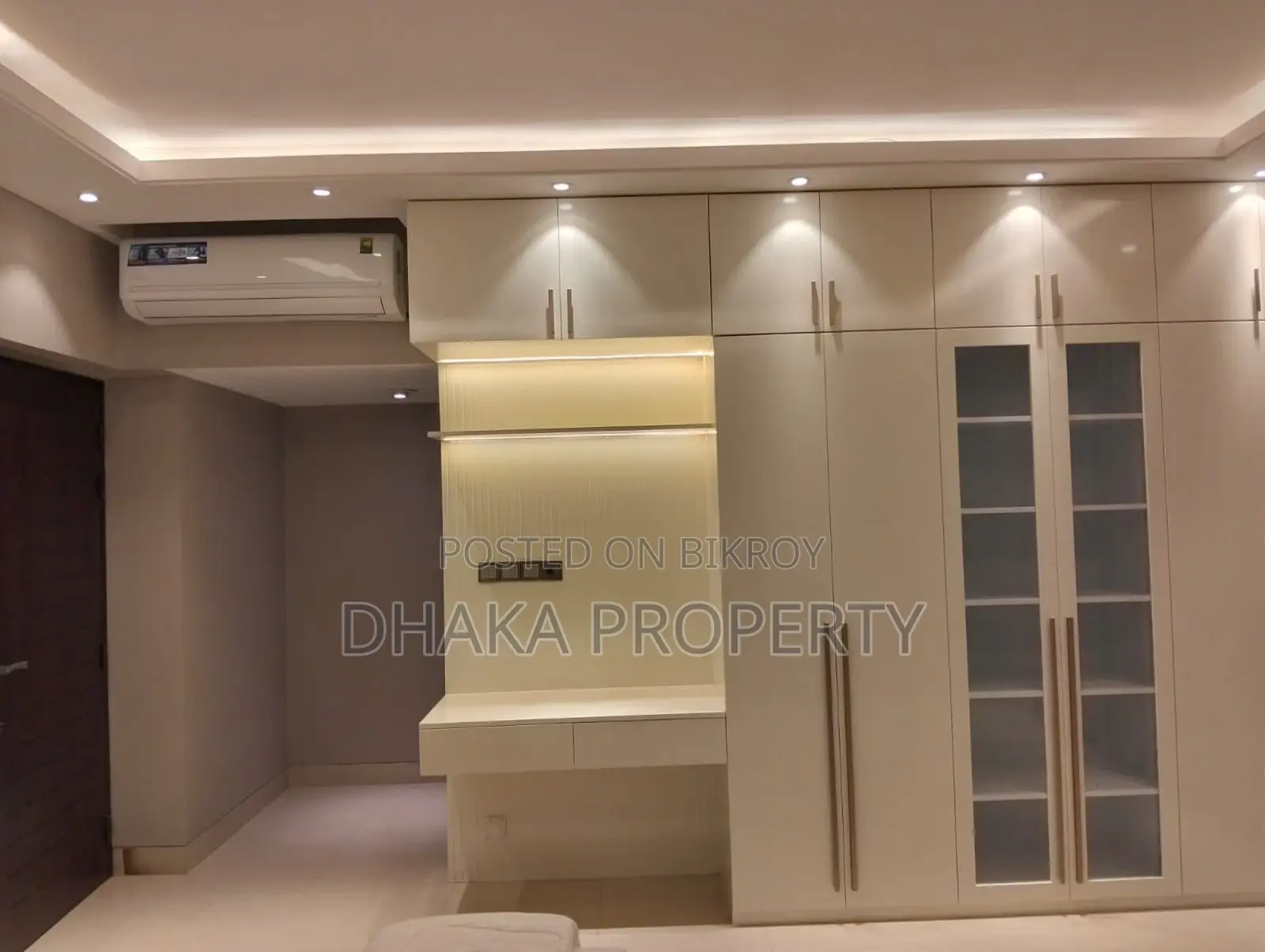 প্রিমিয়াম মানের সম্পূর্ণ ফার্নিশড অ্যাপার্টমেন্ট ভাড়া গুলশান-২ এ
