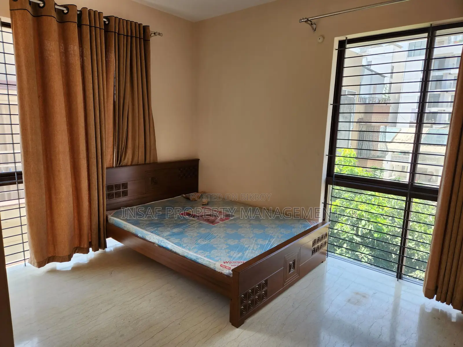 Furnished 4bdrm Apartment in Gulshan for sale