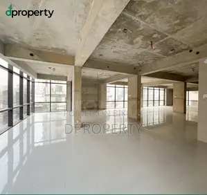 ব্র্যান্ড নিউ কমার্শিয়াল স্পেস ভাড়া হবে ৩৭৬০ বর্গফুট