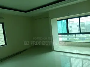 ৩০০০ বর্গফুটের অফিস স্পেস ভাড়া হবে