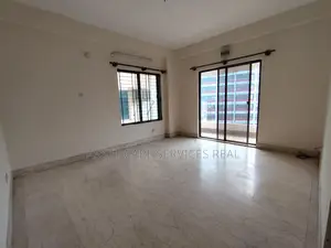 4000-Sqft 4Bed Lake View Big Apartment Rent In Gulshan-2