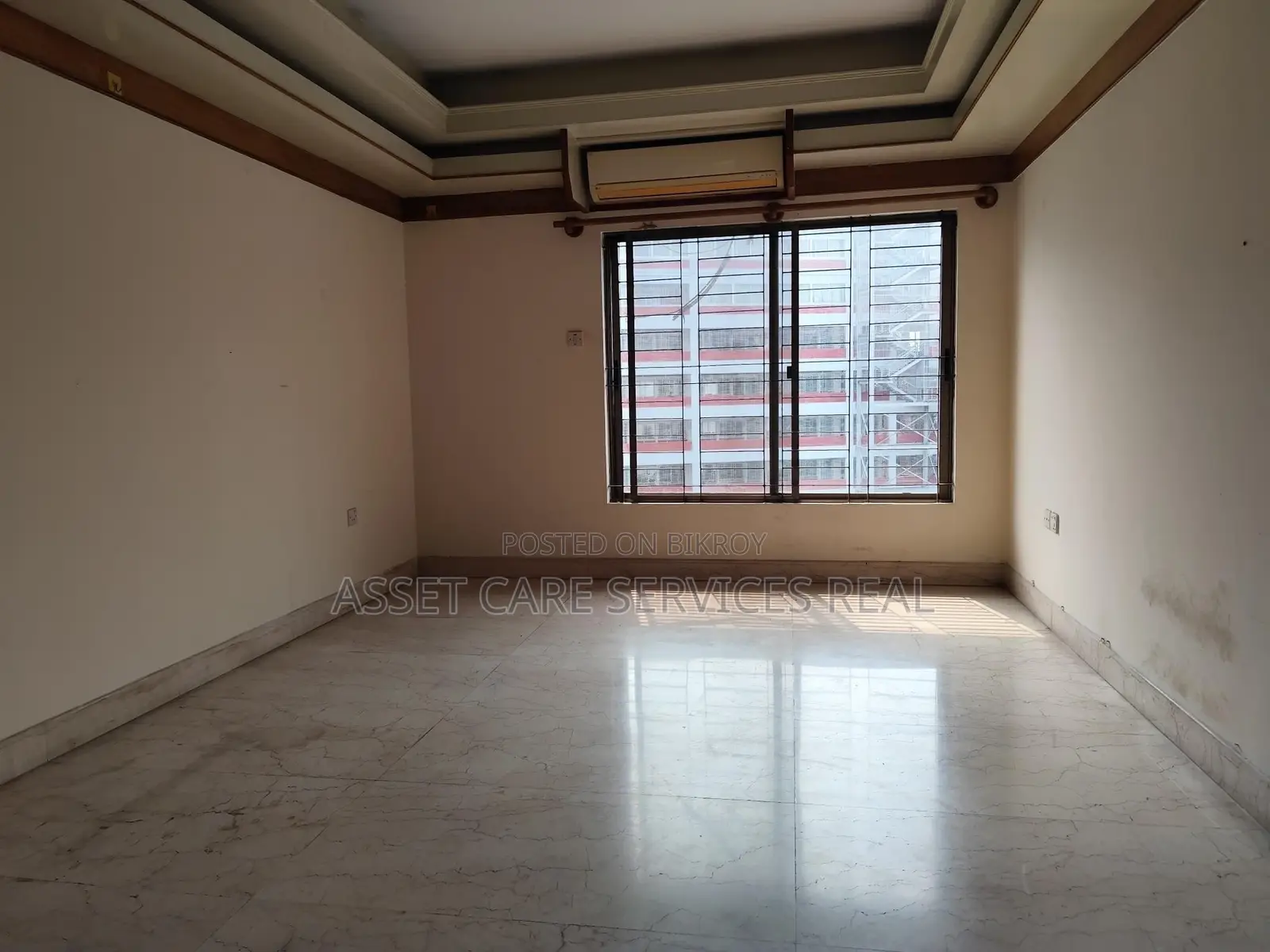 4000-Sqft 4Bed Lake View Big Apartment Rent In Gulshan-2