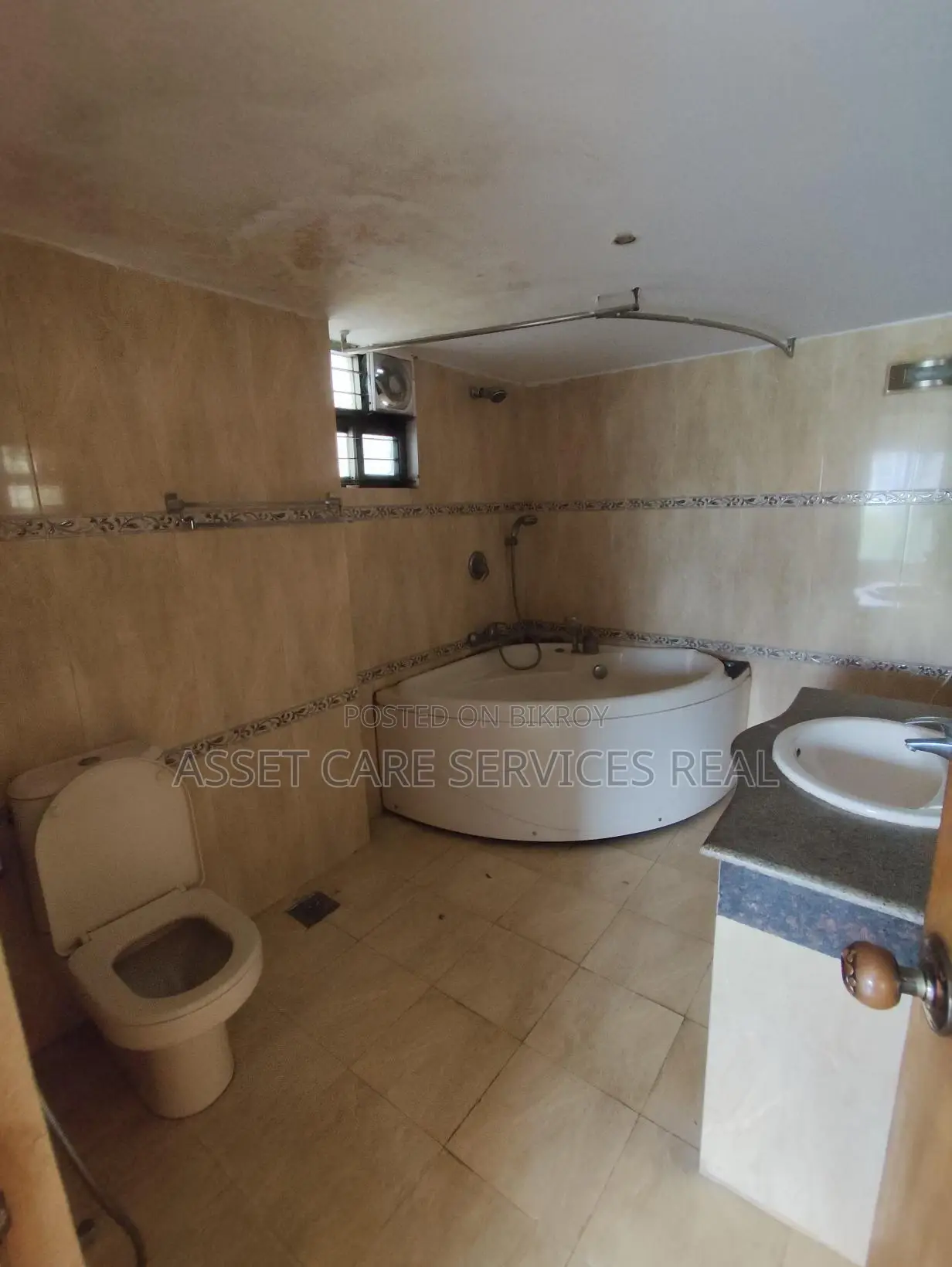 4000-Sqft 4Bed Lake View Big Apartment Rent In Gulshan-2