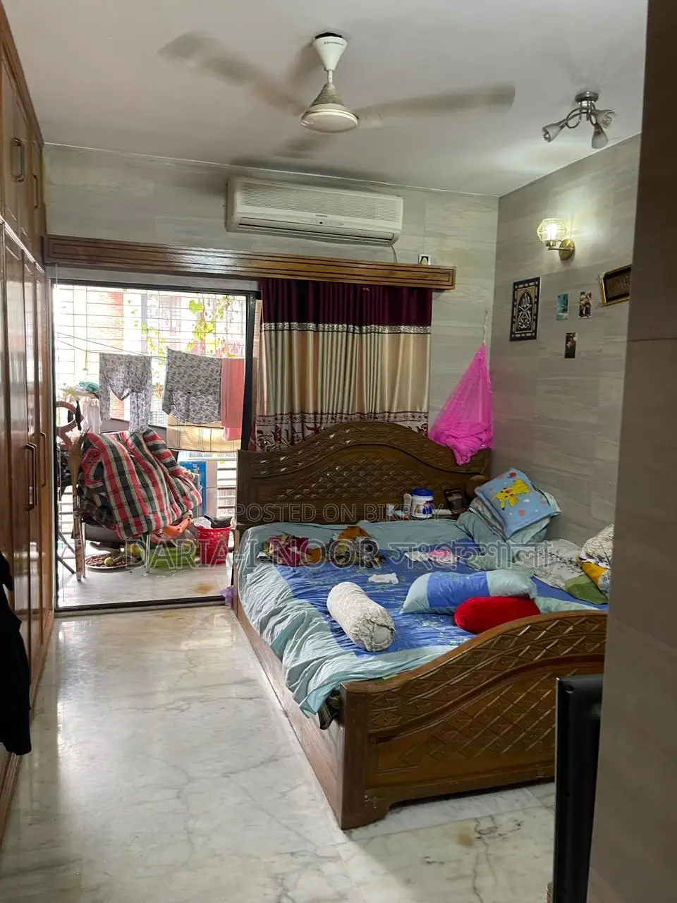 তিতাস গ্যাস সংযোগ সহ ধানমণ্ডিতে Oriental এর Lake View 1860 SFT Flat