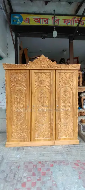 Almirah Chittagong Segun Kat 6*6 Feet.