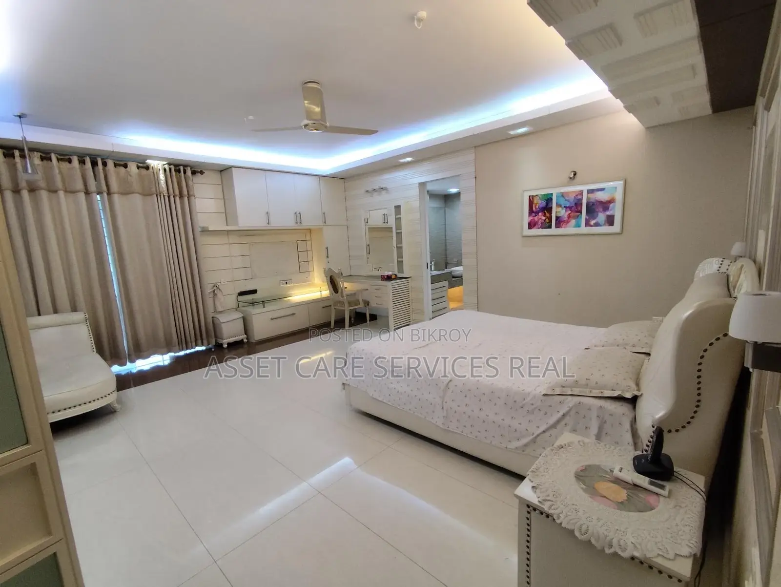 Fully Furnished Luxurious 4-Bedroom Large Apartment for Rent in Gulshan-2