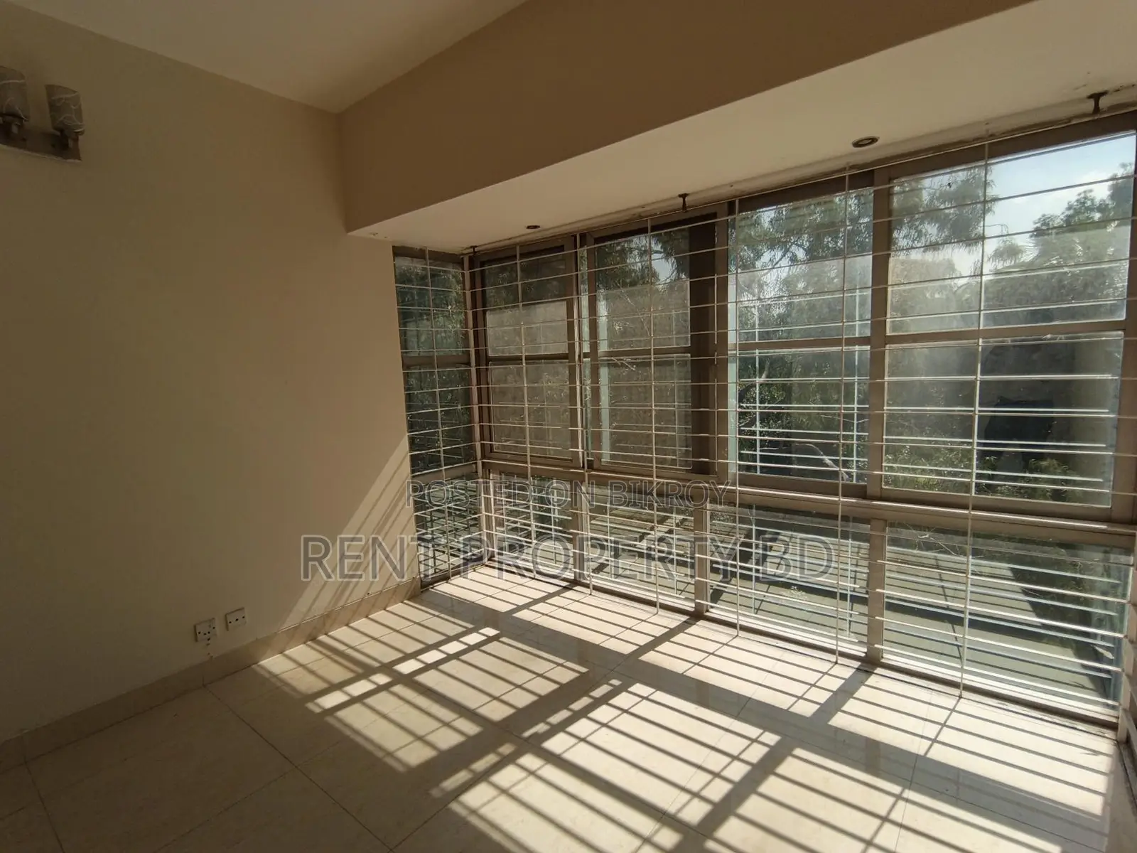 North Gulshan-2 Semi Furnished Apartment Rent