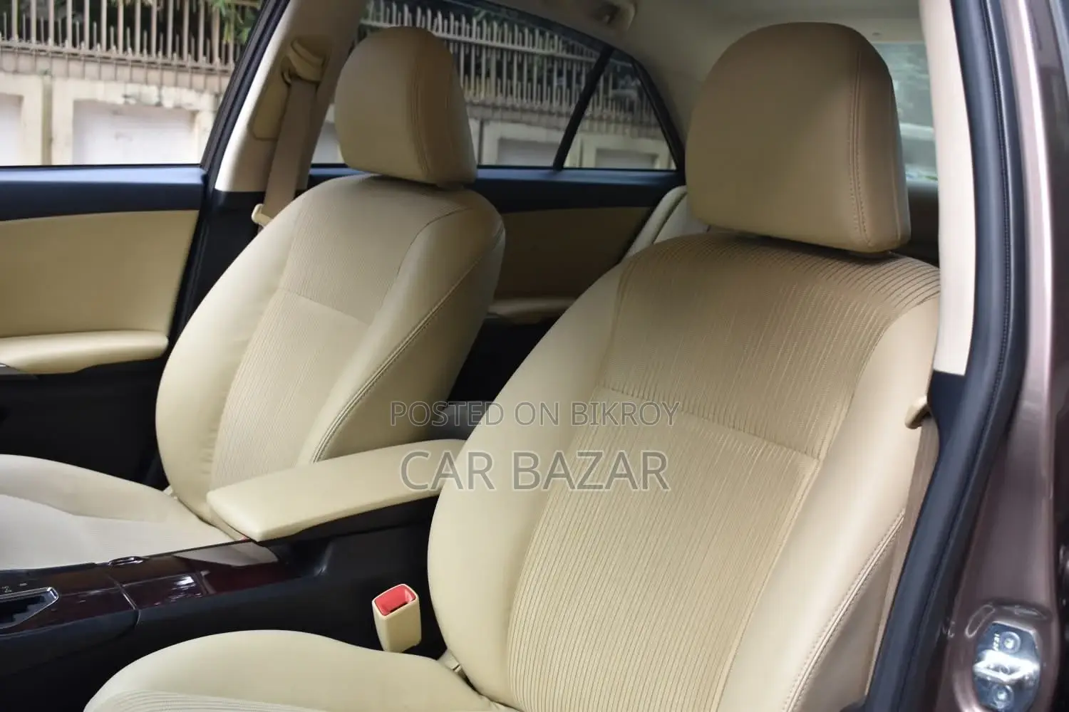 Toyota Premio FL LED PKG BRONZE 2020