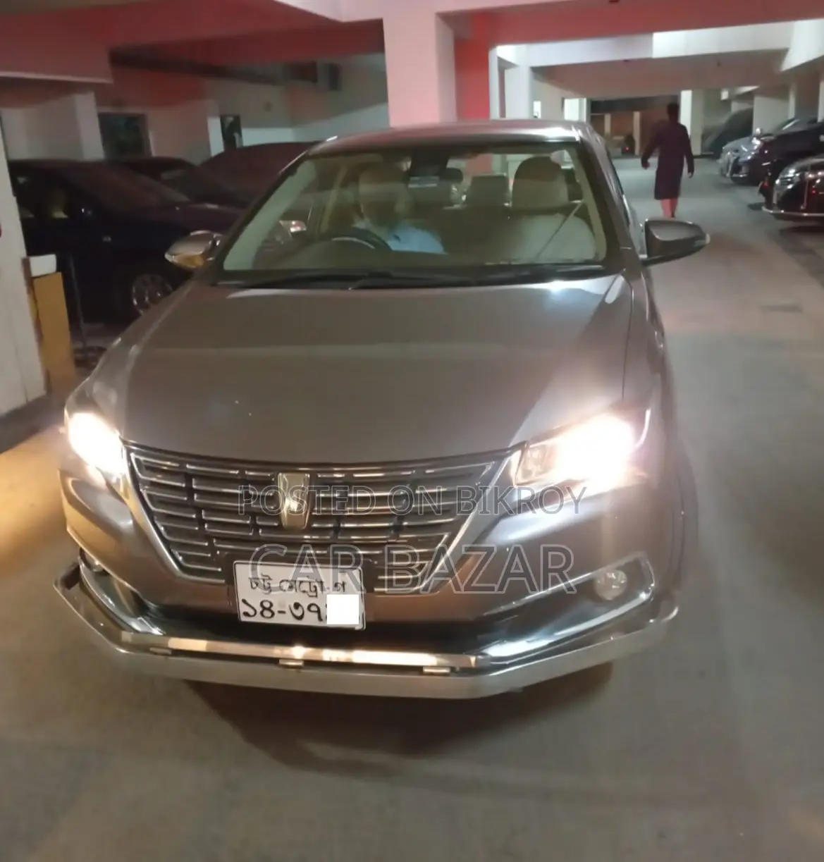 Toyota Premio FL LED PKG BRONZE 2020