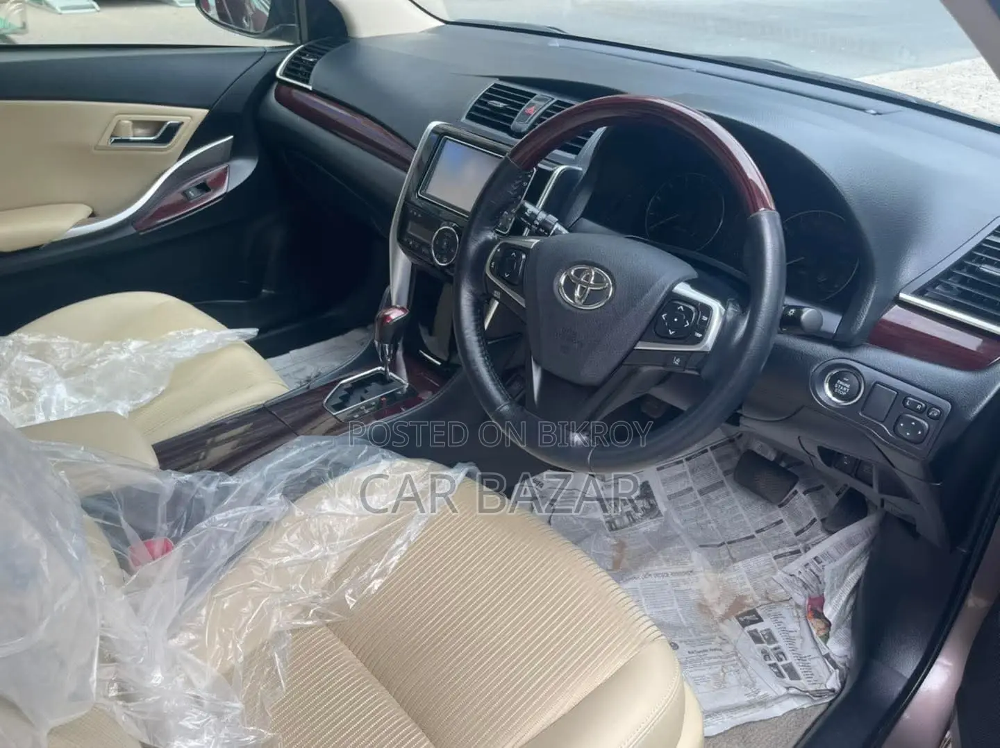 Toyota Premio FL LED PKG BRONZE 2020