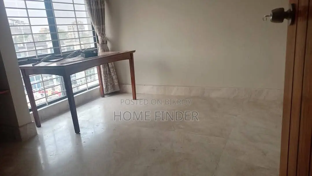 Semi Furnished (3910 SqFt-4Bed) Apt: Rent In GULSHAN (2)