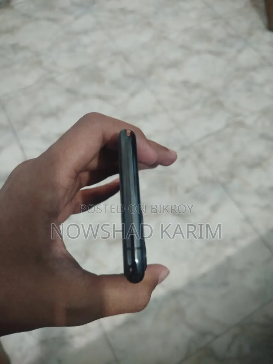 Apple iPhone 11 Pro (Used)
