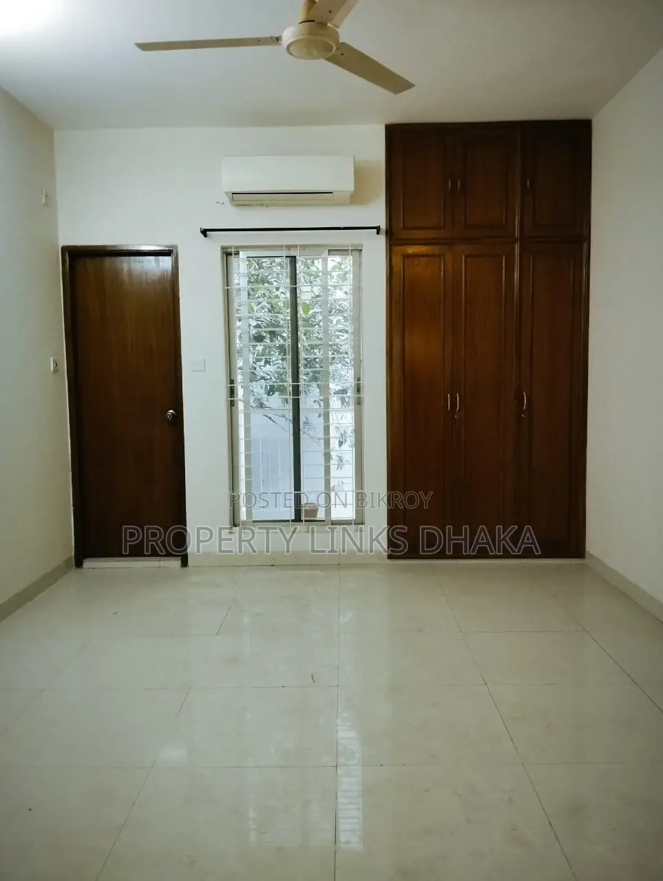 Semi Furnished Flat near Youth Club in Gulshan-2