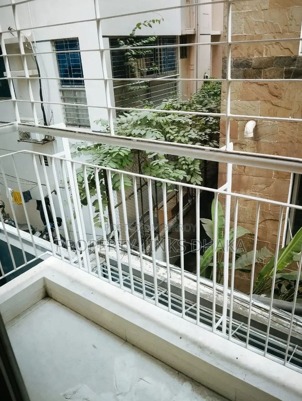 Semi Furnished Flat near Youth Club in Gulshan-2