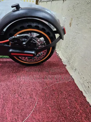 Zontes scooter 350W 2025