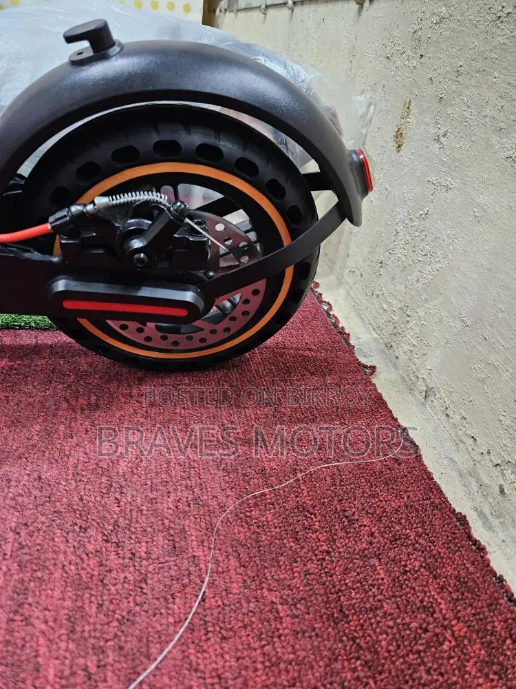 Zontes scooter 350W 2025