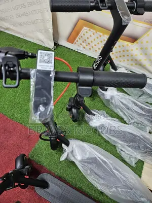 Zontes scooter 350W 2025