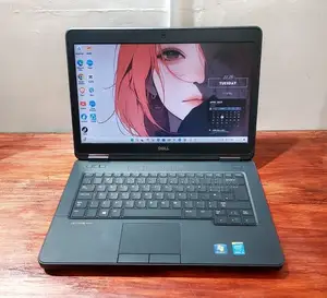 DELL Core i5 Laptop, 4GB RAM, Nationwide Courier Available.
