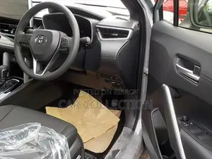 Toyota Corolla Cross 𝗭 𝗣𝗞𝗚 2024