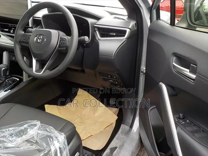 Toyota Corolla Cross 𝗭 𝗣𝗞𝗚 2024