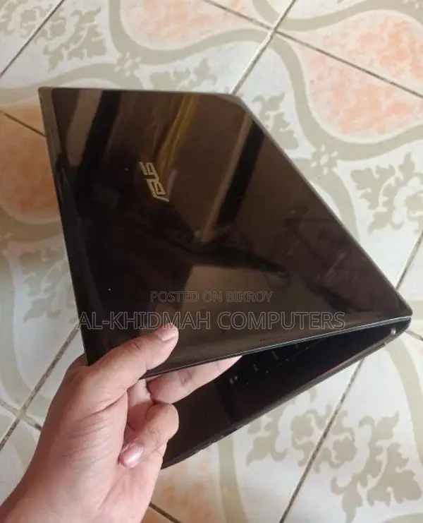 Asus Full Fresh Laptop, 128GB SSD, 4GB RAM, 14" inch Display.