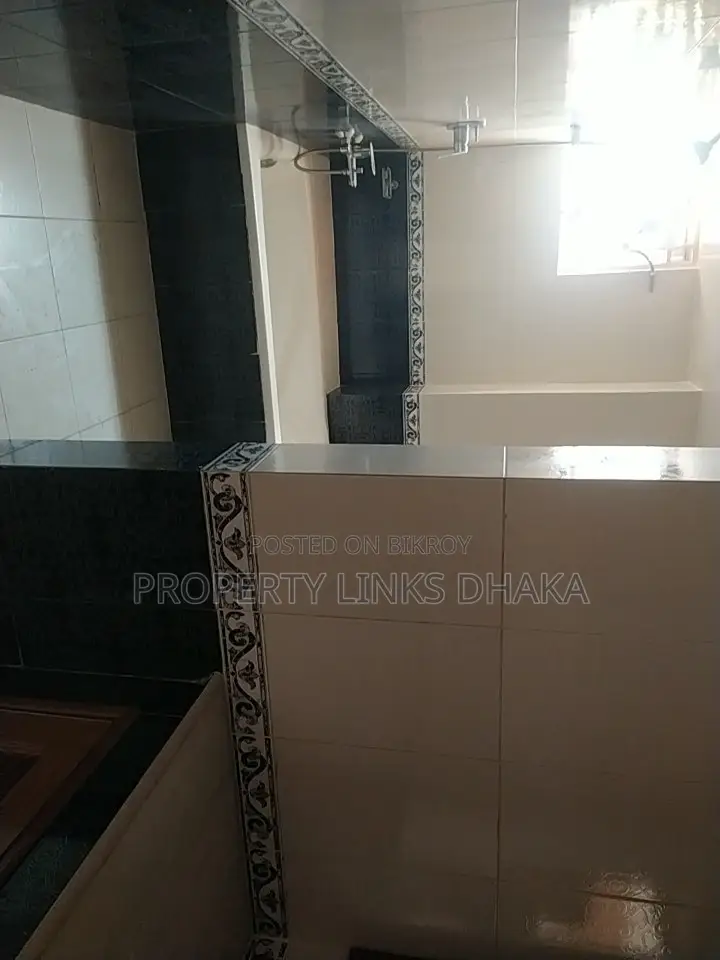 গুলশান ২-এ অফিস স্পেস