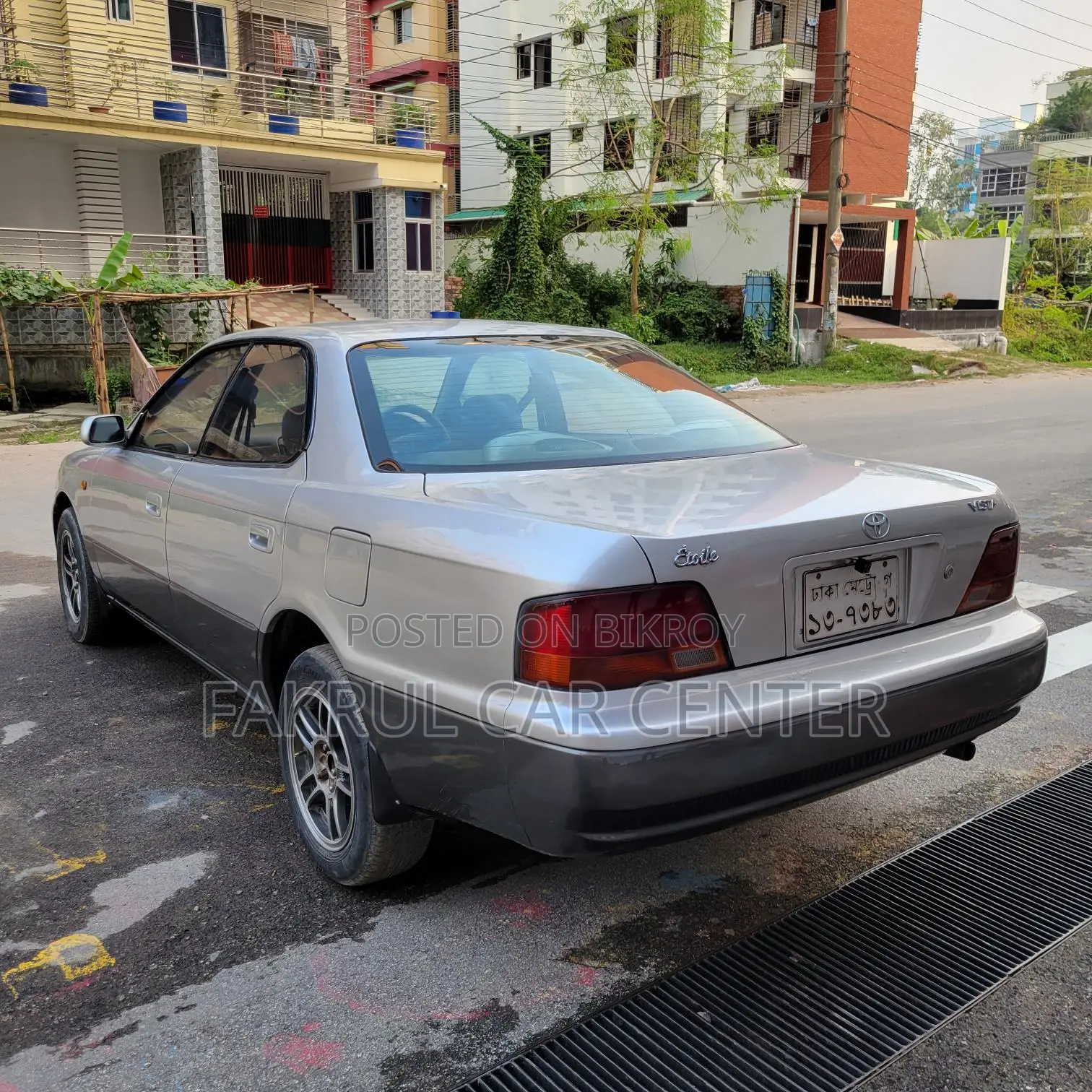 Toyota Vista 1999 Silver