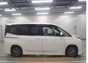 Toyota Voxy SZ 2022