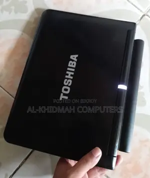 Toshiba Full Fresh Mini Laptop, 12" Inch HD Display.