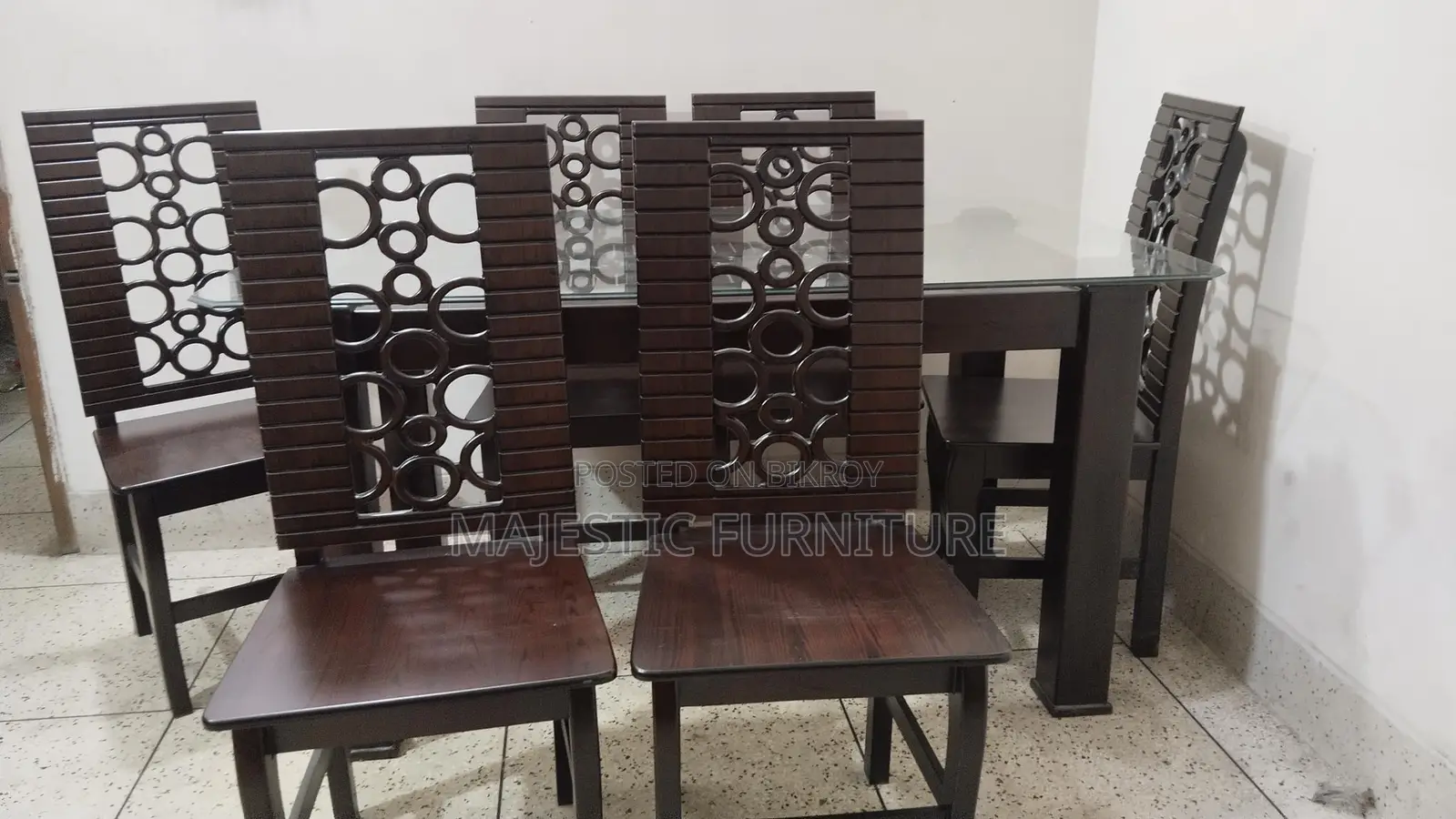 নতুন ডাইনিং সেট। মডেল # ৬০০০
