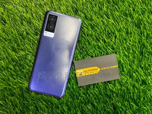 Vivo V21e 128 GB Black