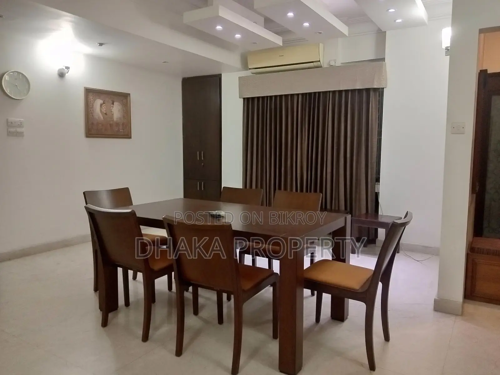 গুলশান-২ এ সম্পূর্ণ ফার্নিশড এক্সক্লুসিভ ৩ বেডরুমের ফ্ল্যাট ভাড়া