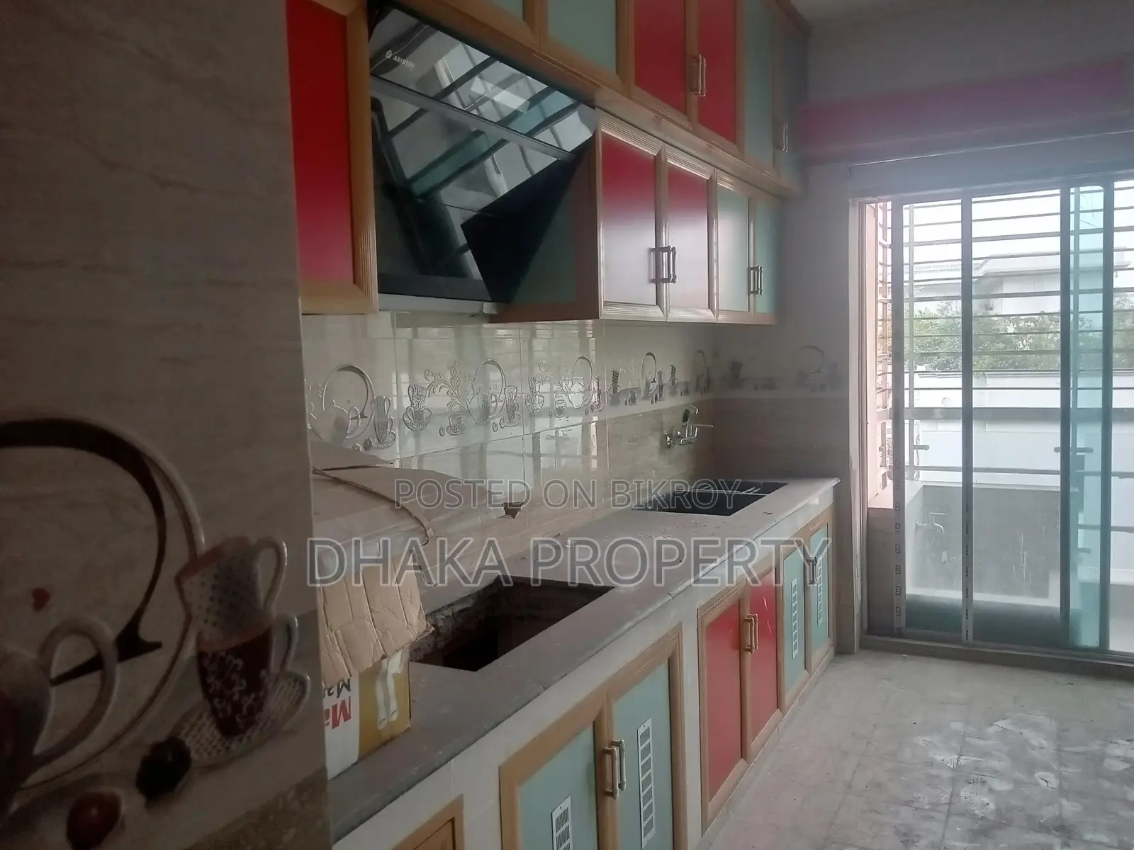 Newly Fully Furnished 4 Bedrooms Flat Rent in Baridhara