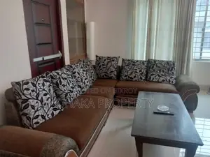 বনানীতে এক্সক্লুসিভ ফুল-ফার্নিশড অ্যাপার্টমেন্ট ভাড়া