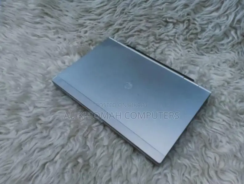 HP Core i5 Laptop (4GB RAM, 500GB HDD) Courier delivery available nationwide.