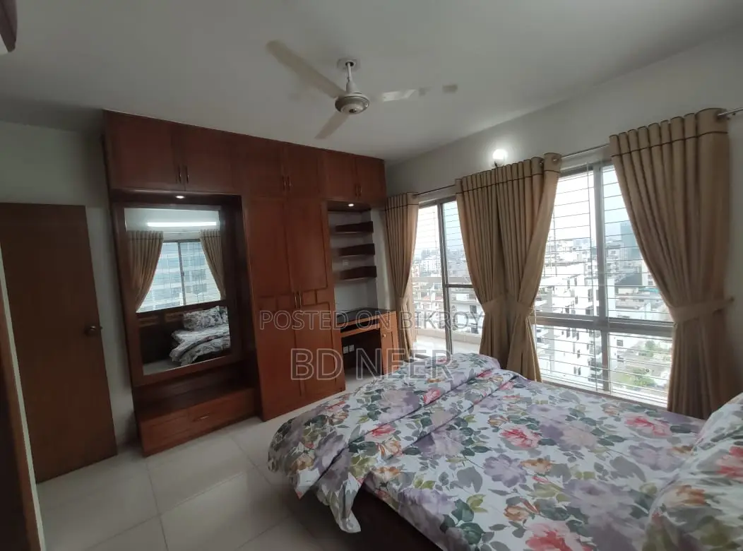 luxury fully furnish 3 Bed room apt rent in Gulshan
