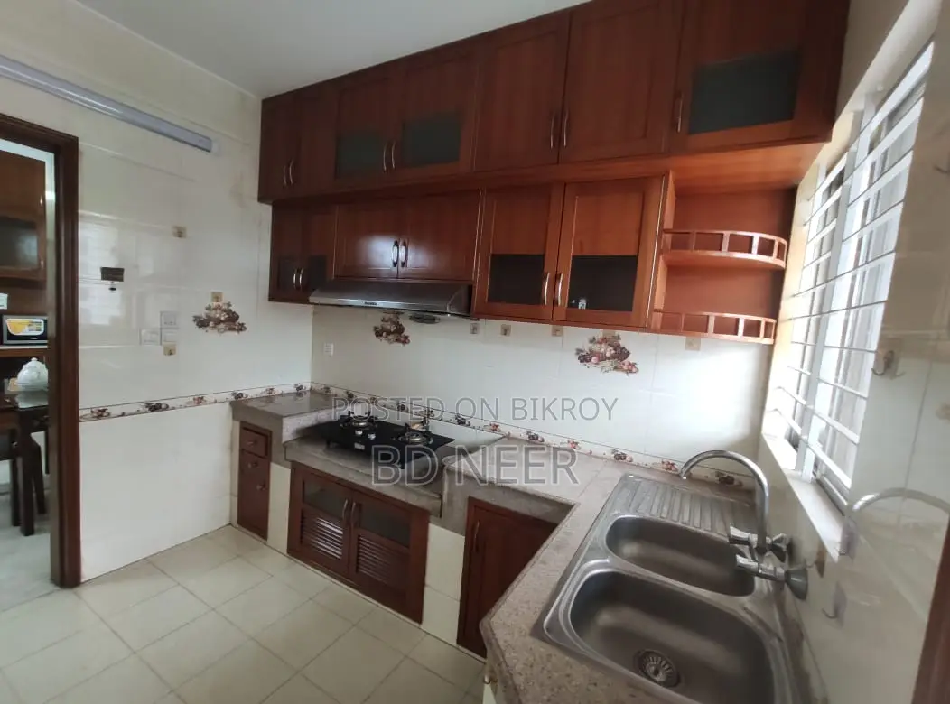 luxury fully furnish 3 Bed room apt rent in Gulshan