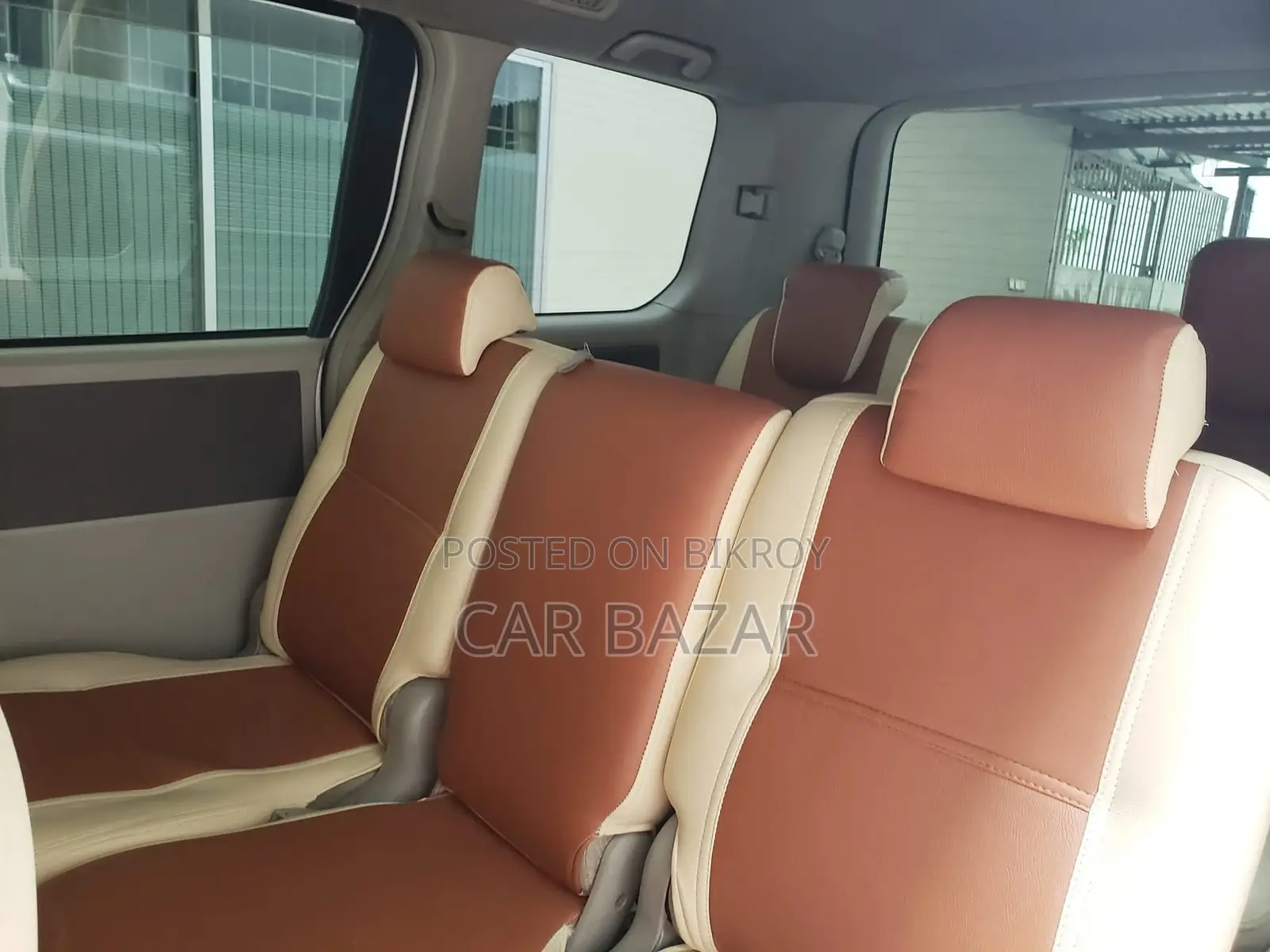 Toyota Noah SI GRADE PUSH 2013