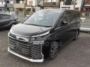 Toyota Voxy Hybrid SZ Black New 2022
