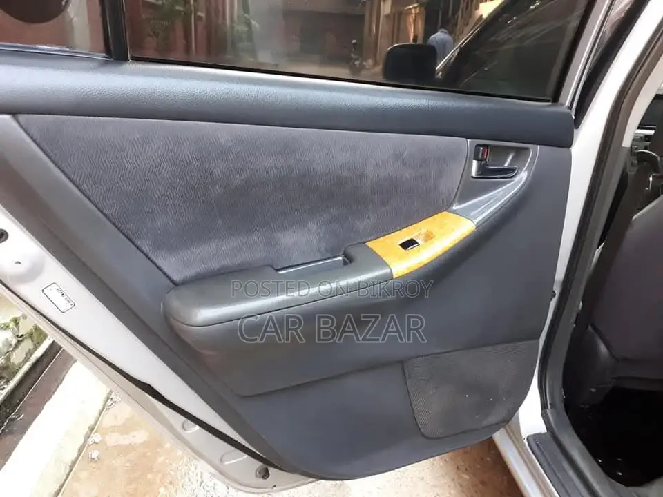 টয়োটা করোলা জি সিলভার ওভার ফ্রেশ ২০০৫