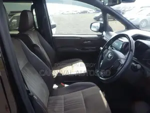 Toyota Esquire GI PREMIUM 2020