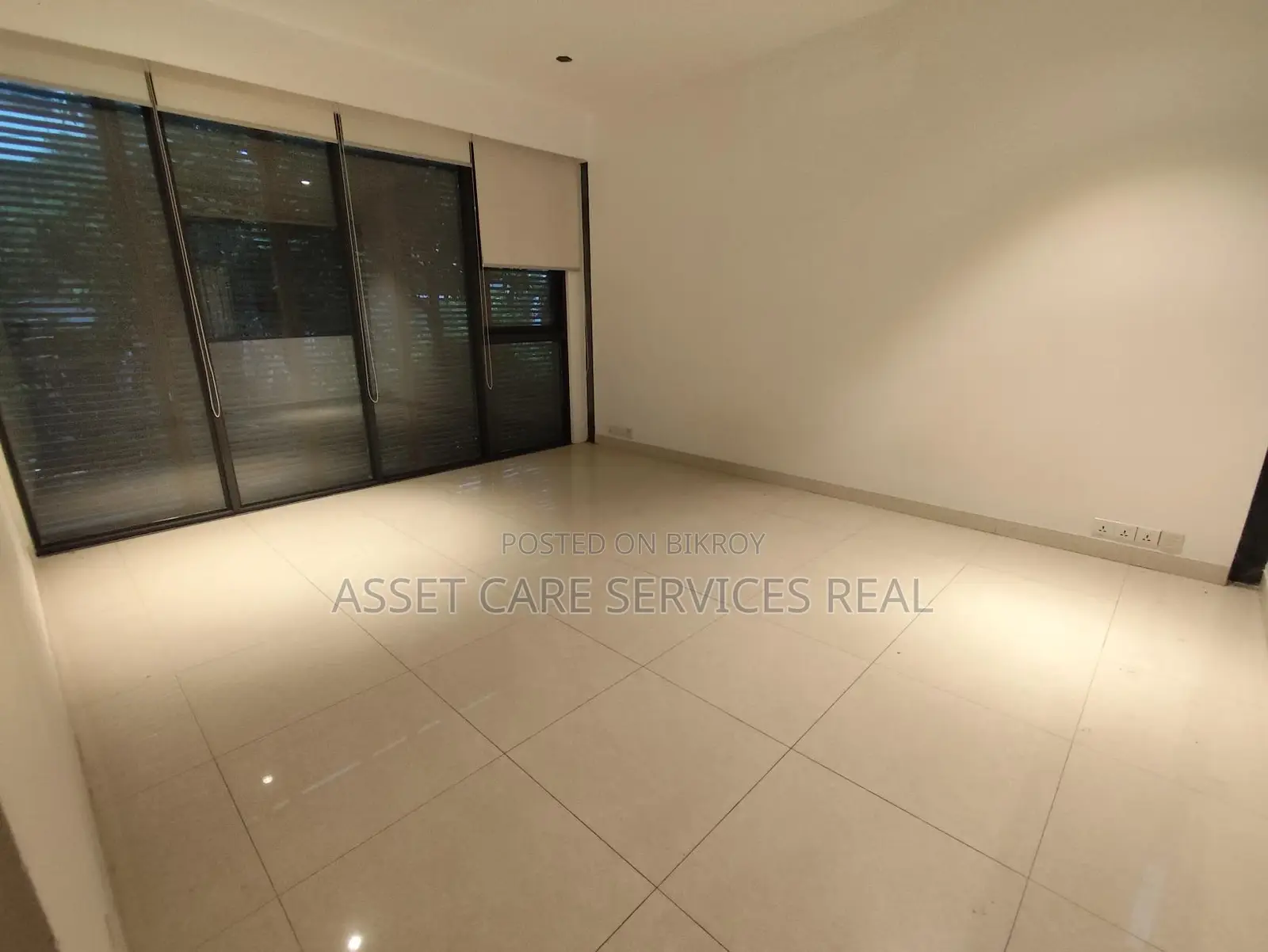 North Gulshan Luxurious(10.000-Sqft) Independent House Rent