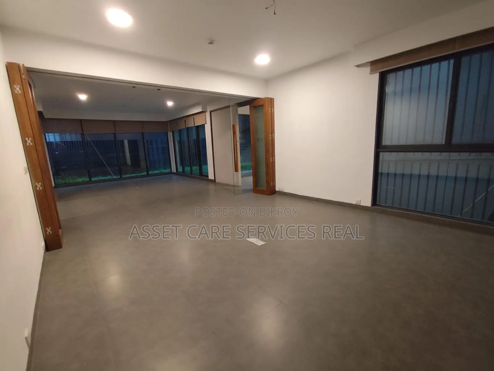 North Gulshan Luxurious(10.000-Sqft) Independent House Rent