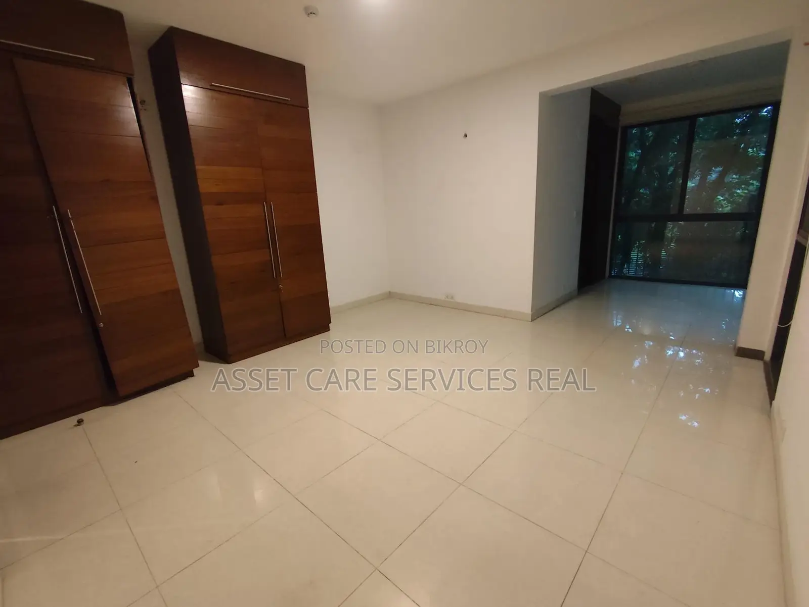 North Gulshan Luxurious(10.000-Sqft) Independent House Rent