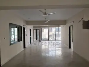 Rent Brand New Apartment 3 Bedroom 2-Carpark Gym+Swim Gulshan